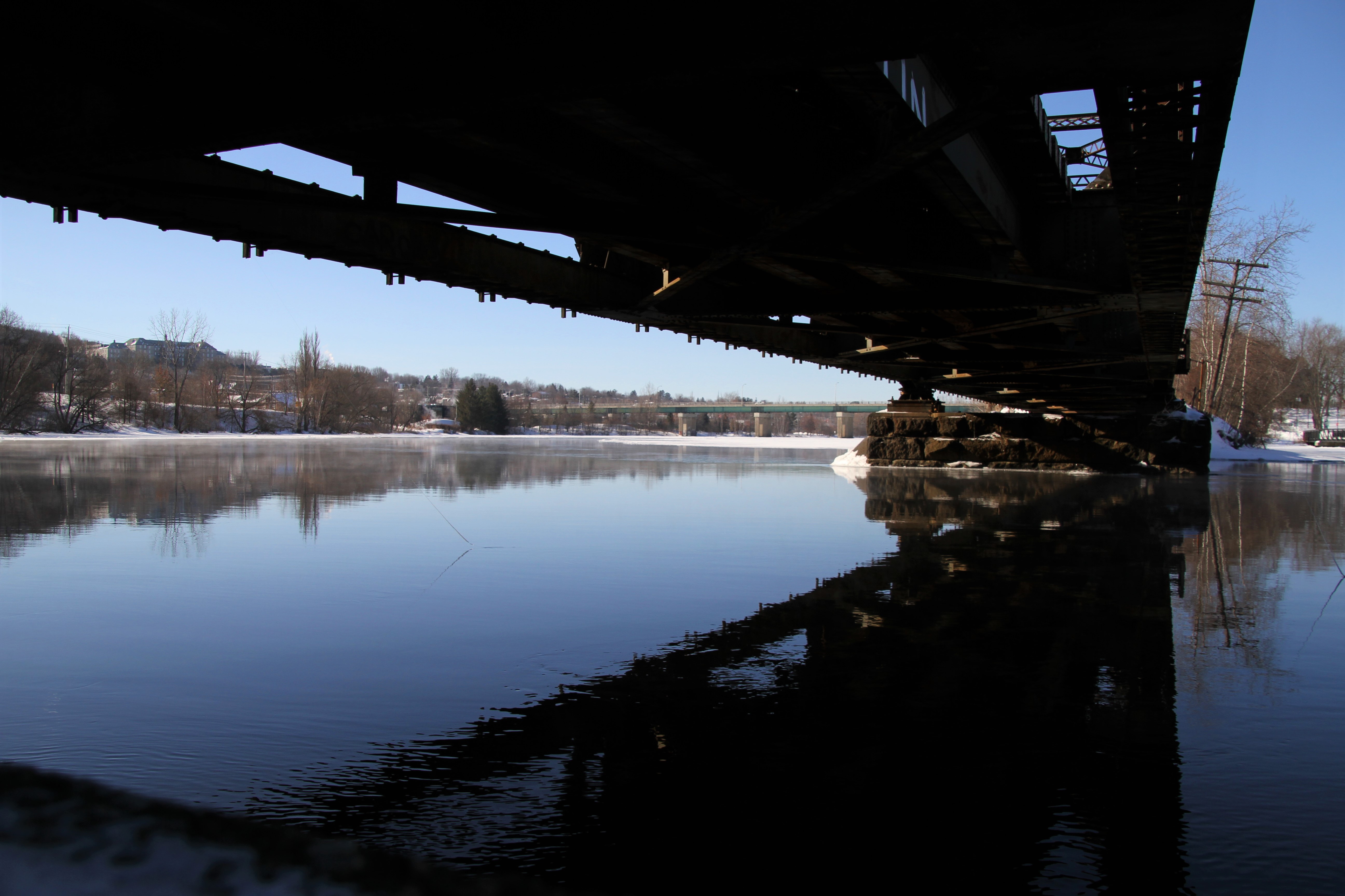 Sherbrooke - Sous le pont